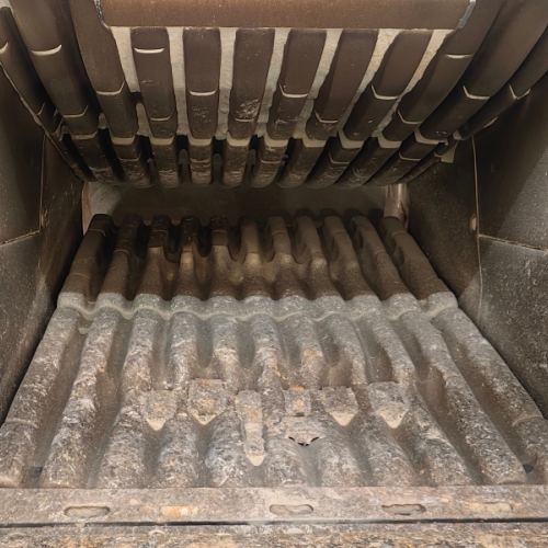 鄂式破碎机配件